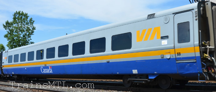 Passenger car VIA 3462 left side / Wagon de passager VIA 3462 coté gauche